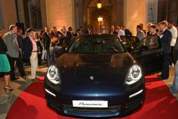 Palazzo Ximenes Firenze › eventi speciali Palazzo Ximènes Panciatichi Cortile Unveiling New Porsche Panamera uai